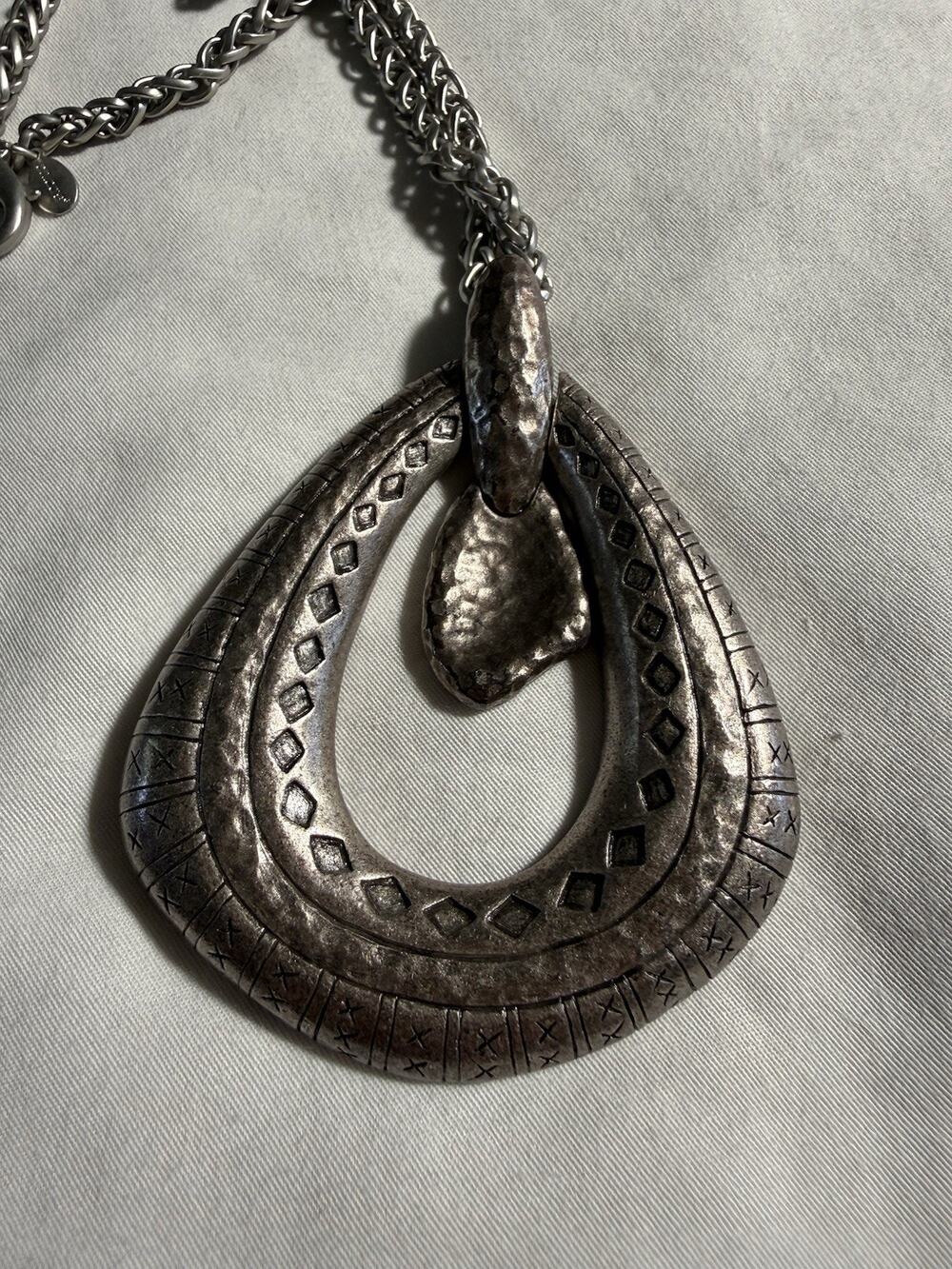 Chico’s Door Knocker Pendant Hammered Silver Necklace 20” Chain